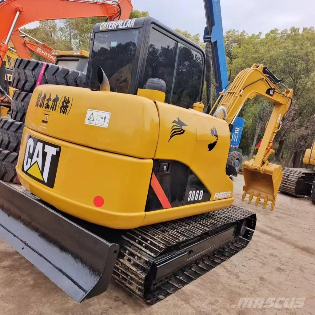 CAT 306 D Pelle sur chenilles
