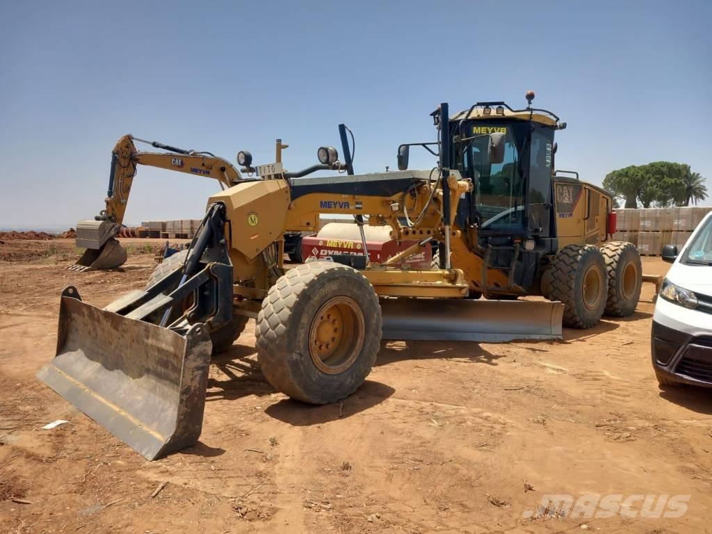 CAT 140 M Niveleuse