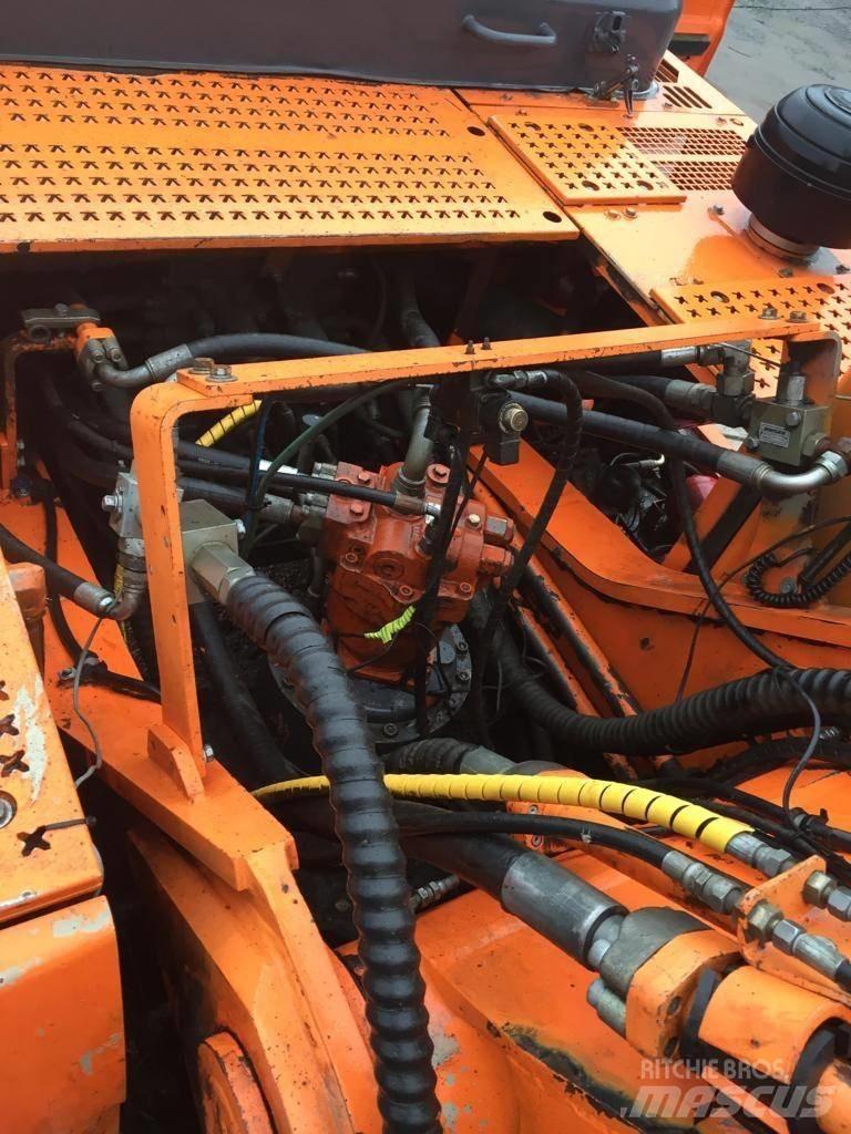 Doosan DX420LC Pelle sur chenilles
