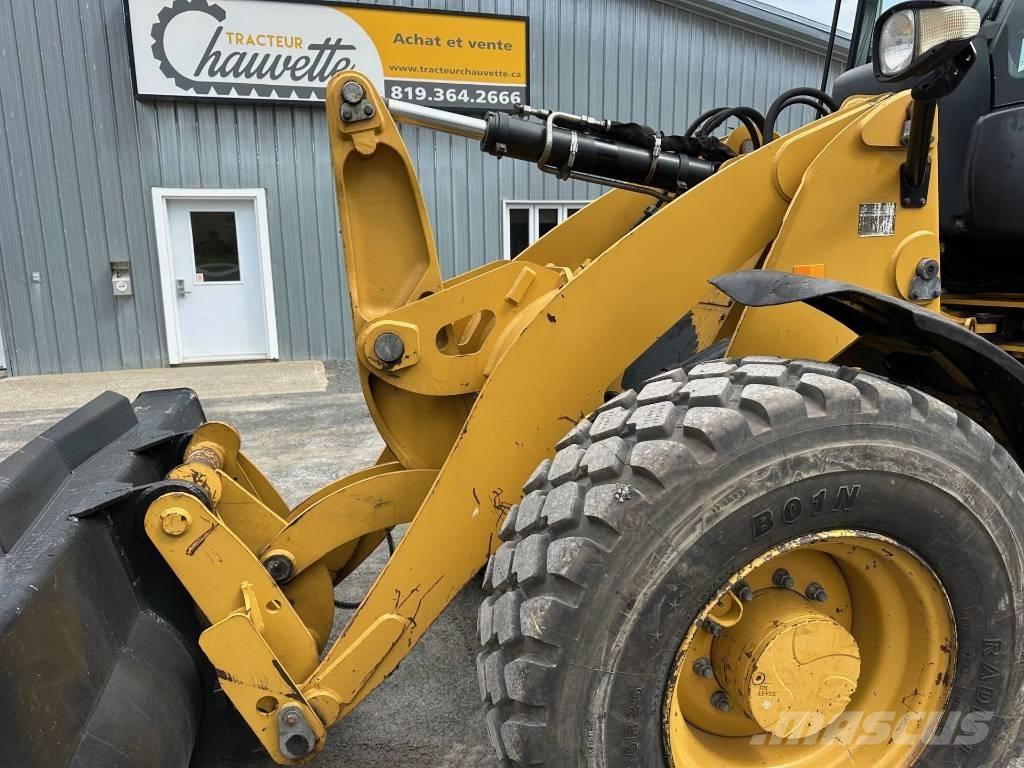 CAT 914 M Chargeuse sur pneus