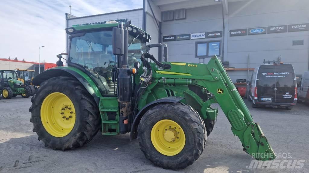 John Deere 6130 R Tracteur
