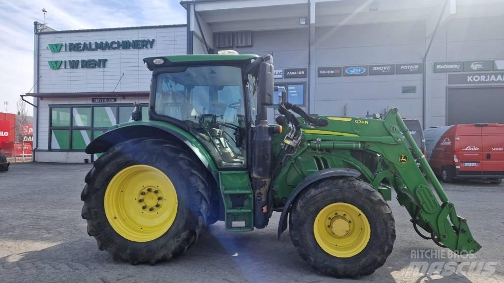 John Deere 6130 R Tracteur