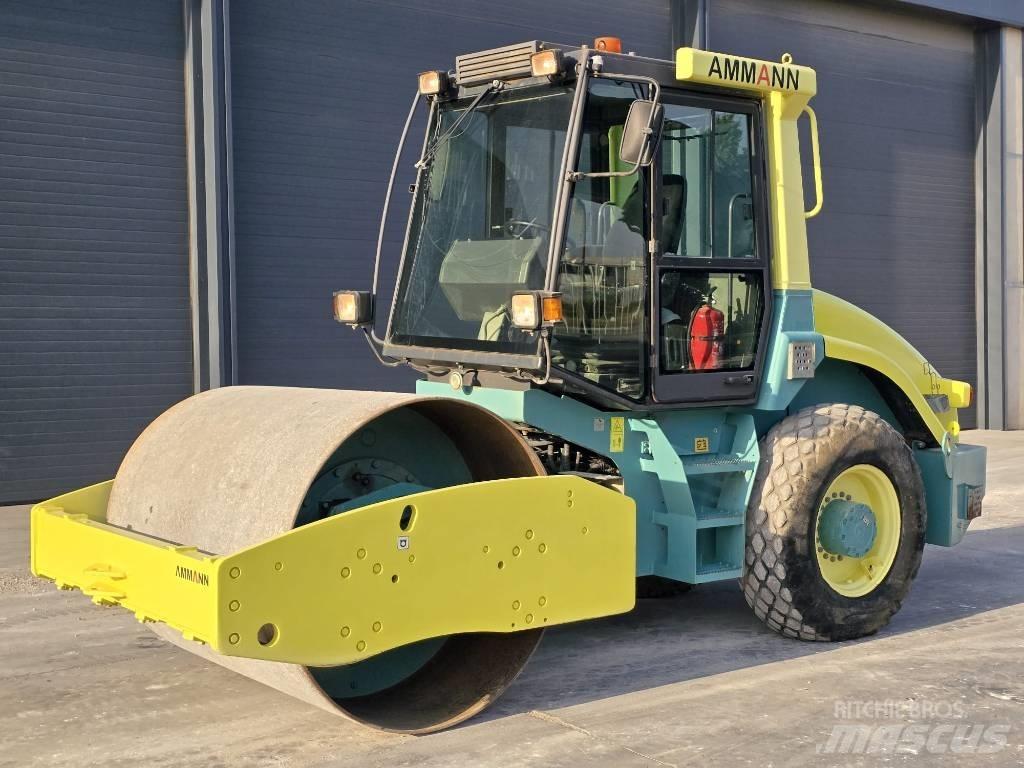 Ammann VV 700 D Rouleaux monocylindre