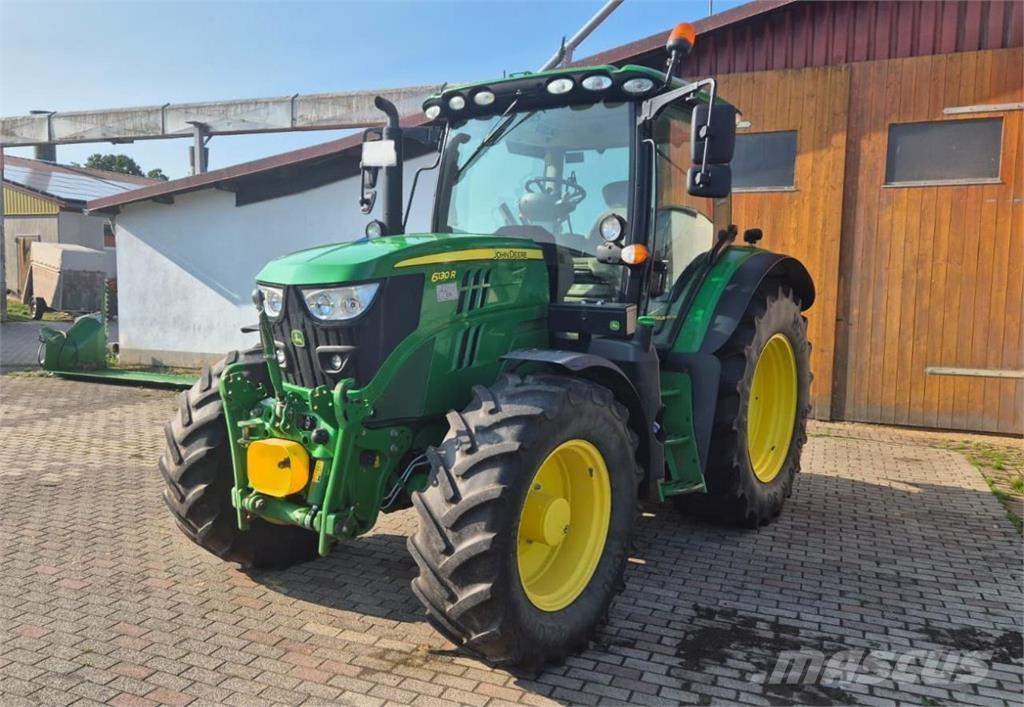 John Deere 6130R Tracteur