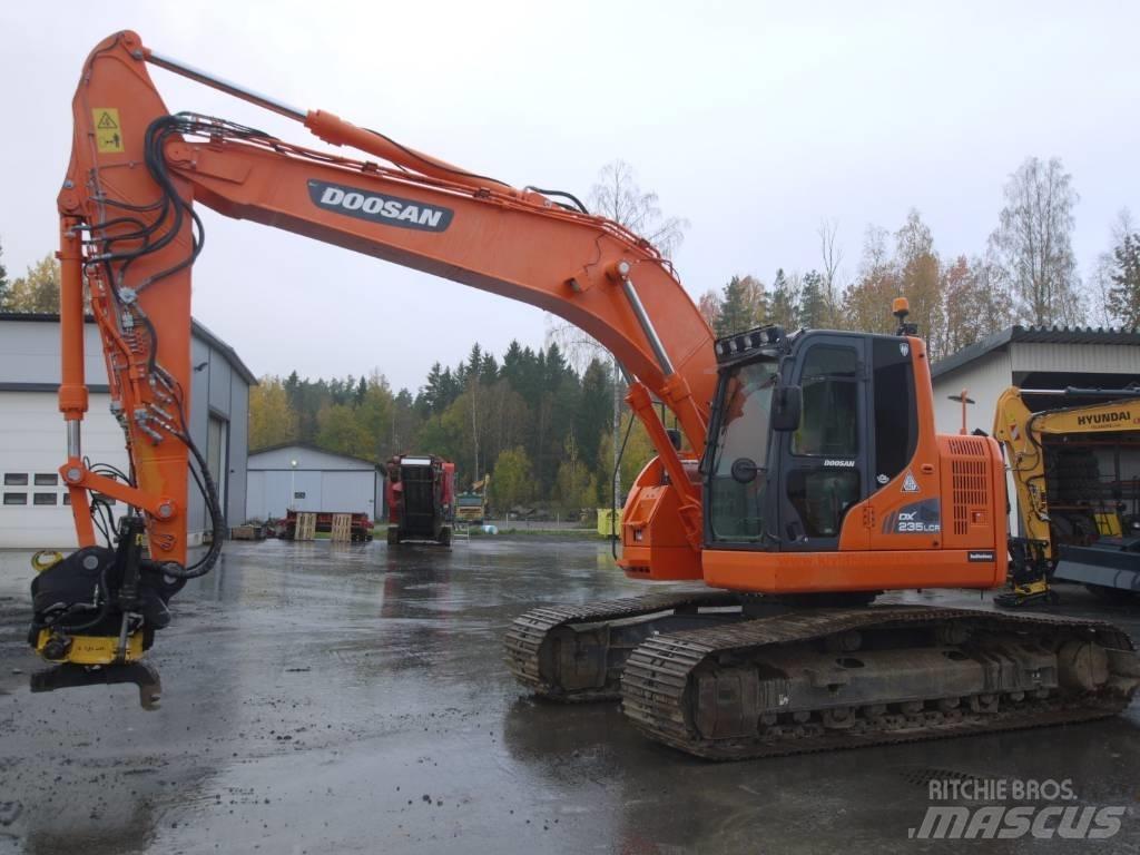 Doosan DX 235 LCR Pelle sur chenilles