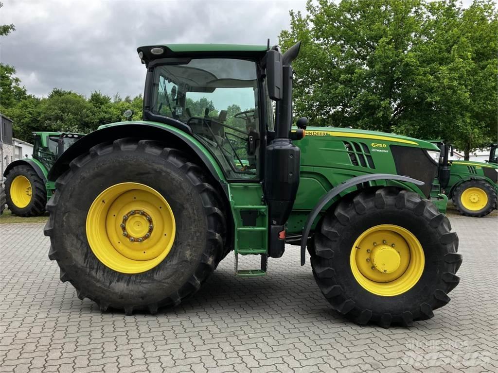 John Deere 6215R Tracteur
