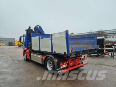MAN TGM 18.290 Camion plateau ridelle avec grue