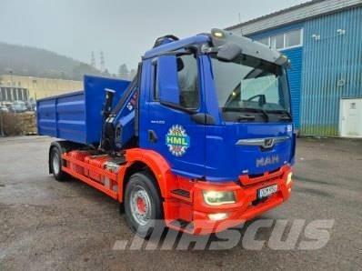 MAN TGM 18.290 Camion plateau ridelle avec grue
