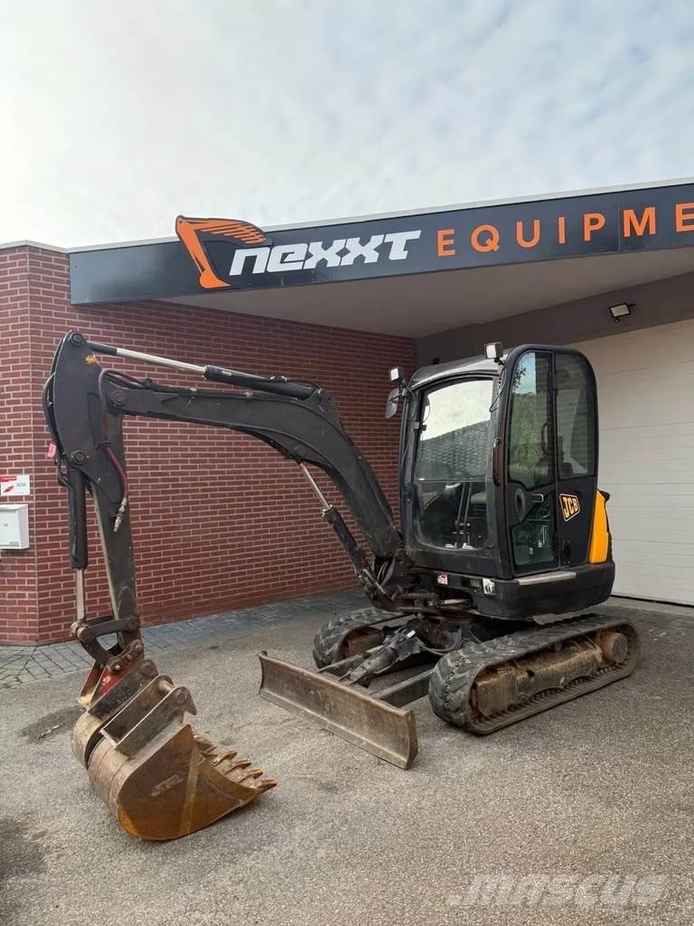 JCB 8026 CTS Mini pelle < 7t