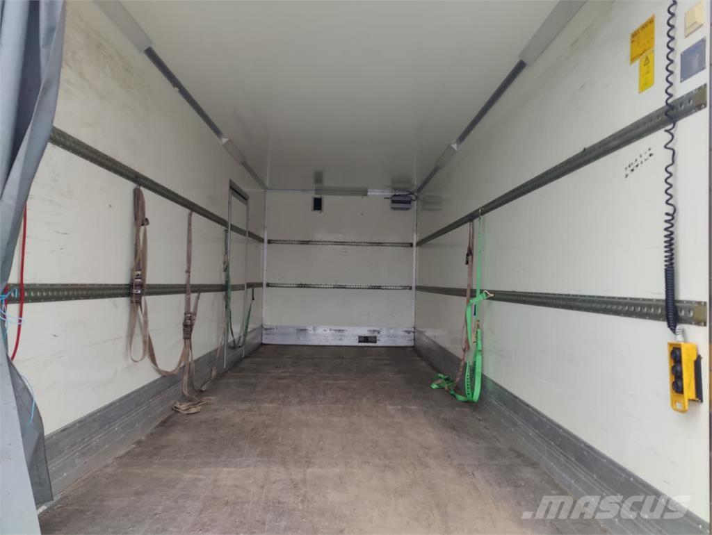 Renault Midlum Camion frigorifique