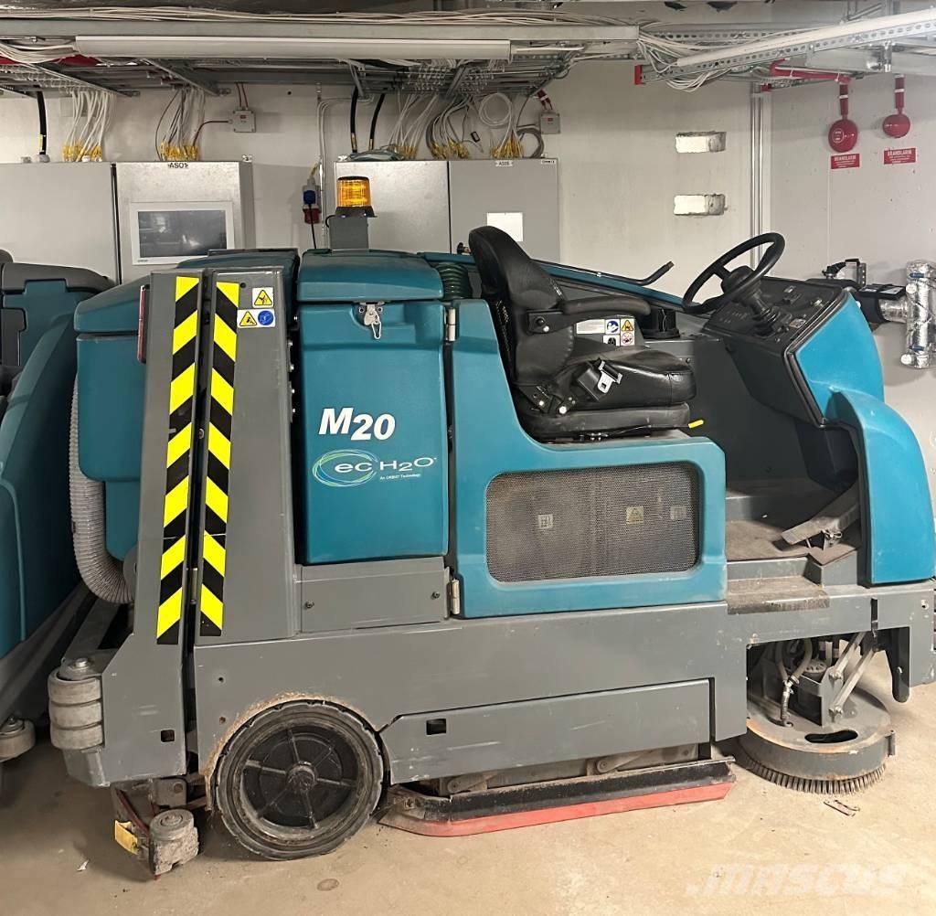 Tennant M20 Balayeuse / Autolaveuse