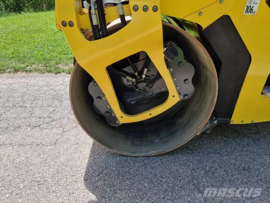 Bomag BW 151 AC-5 Rouleaux à pneumatiques