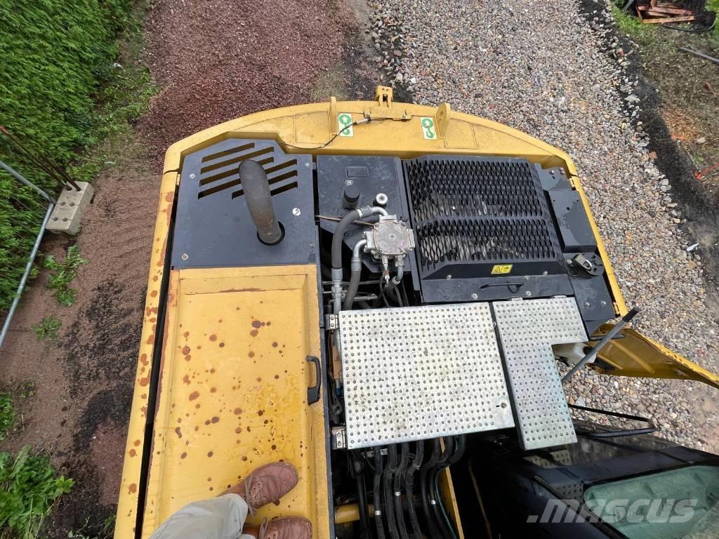 CAT 316 D Pelle sur pneus