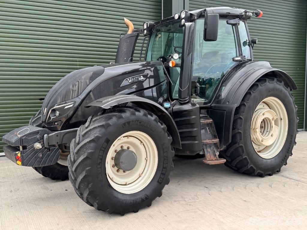 Valtra T 174 Tracteur