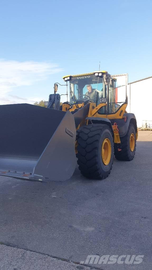 Volvo L 120 H Chargeuse sur pneus
