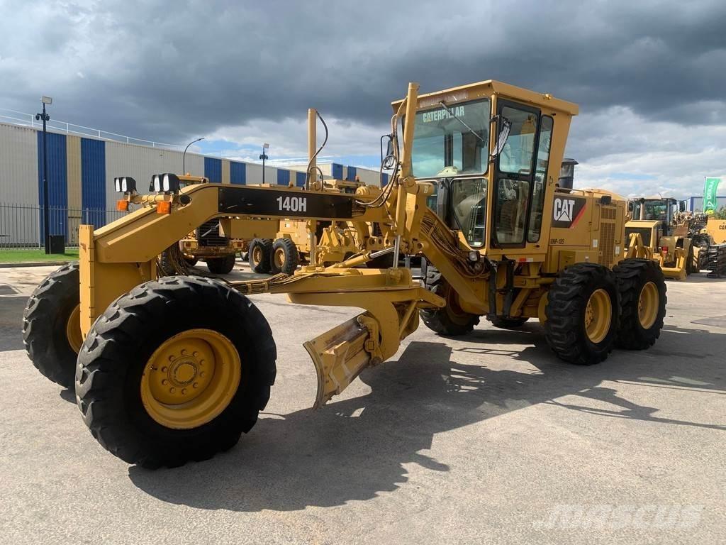 CAT 140 H Niveleuse