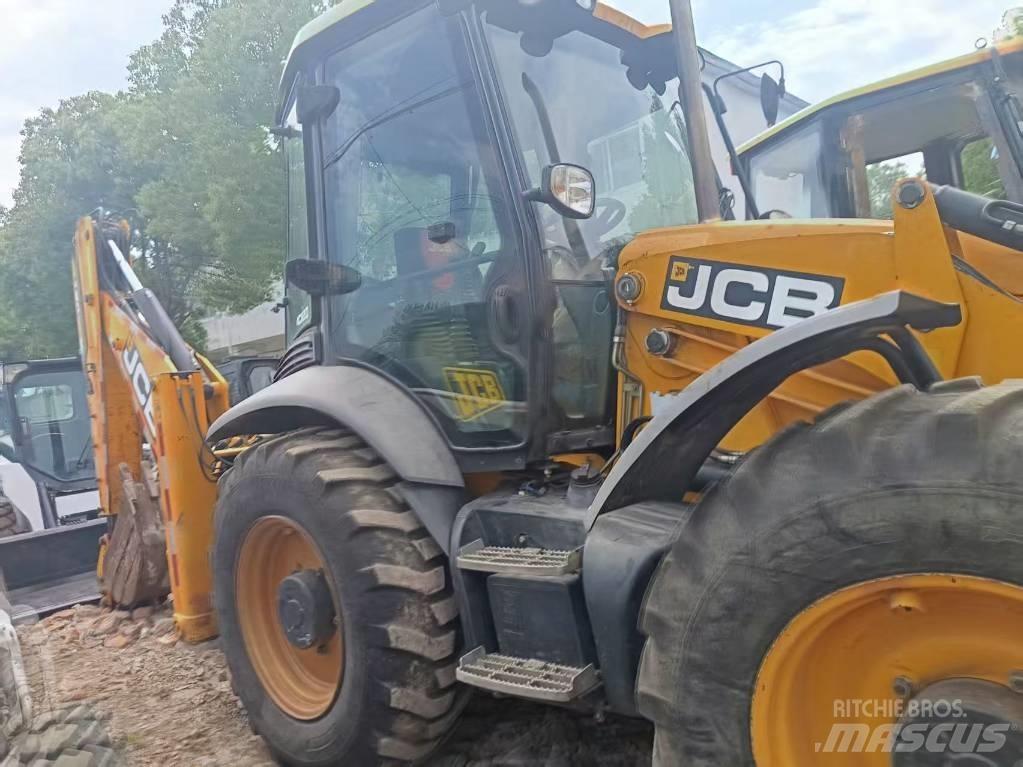 JCB 4CX Tractopelle