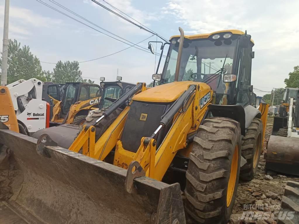 JCB 4CX Tractopelle