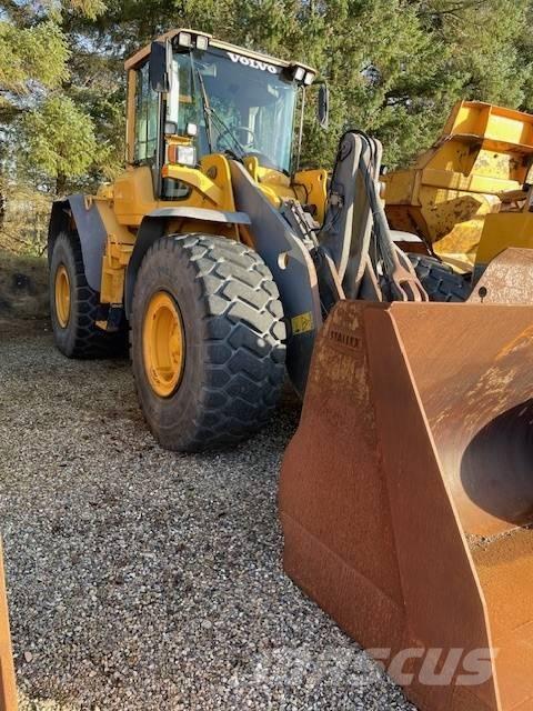 Volvo L120F Chargeuse sur pneus