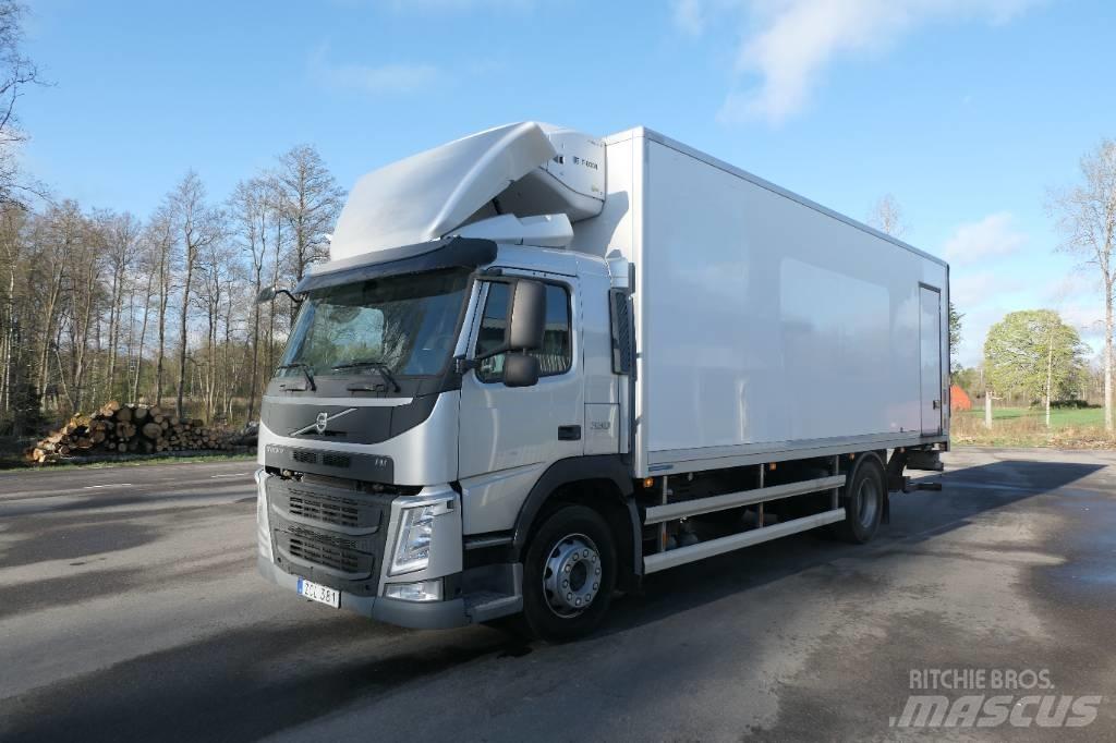Volvo FM330 4x2 Camion frigorifique