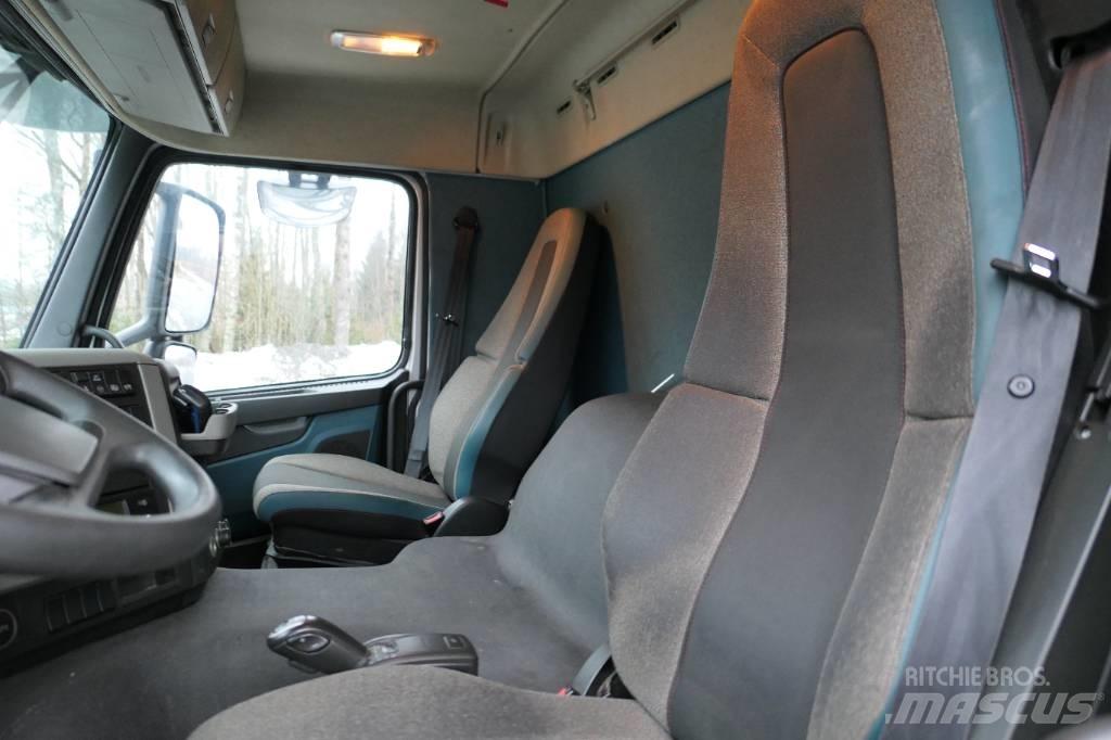 Volvo FM330 4x2 Camion frigorifique