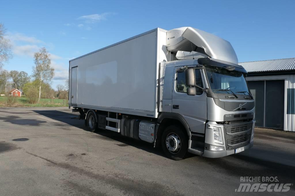 Volvo FM330 4x2 Camion frigorifique