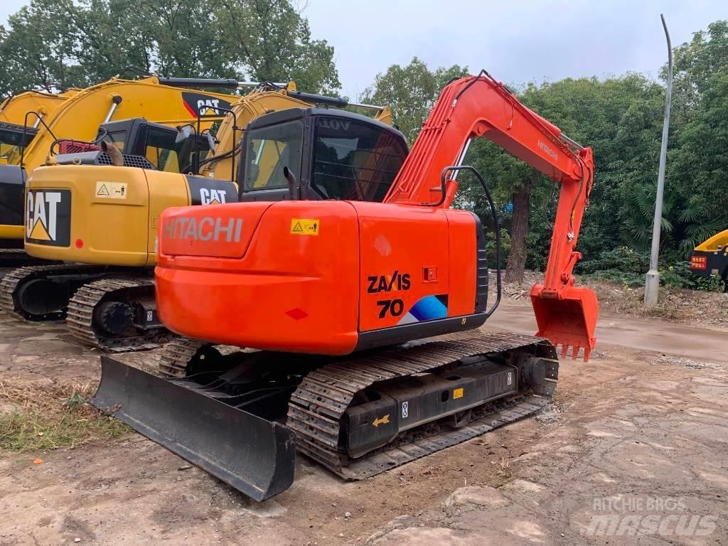Hitachi Zaxis 70 Pelle sur chenilles