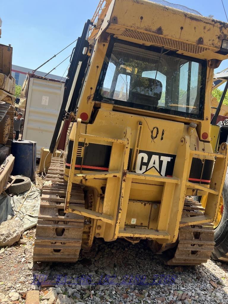 CAT D5G Bouteurs sur chenilles