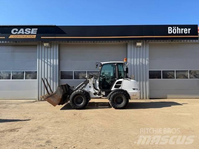 Volvo L 25 F Chargeuse sur pneus
