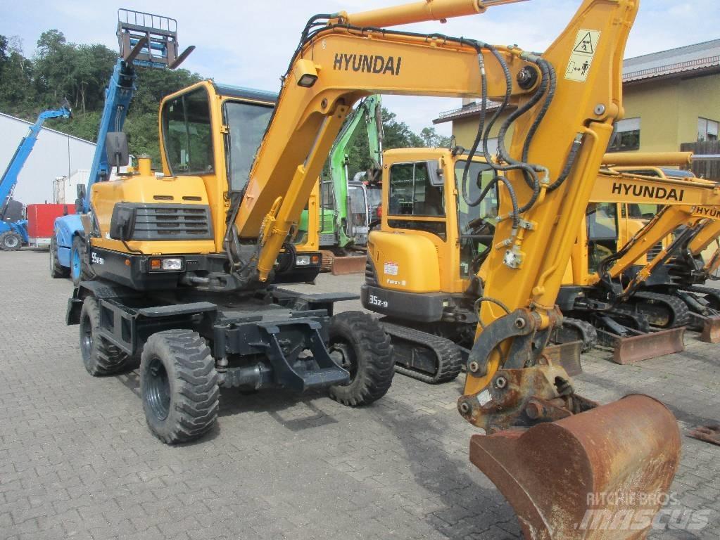 Hyundai Robex 55W-9 Pelle sur pneus