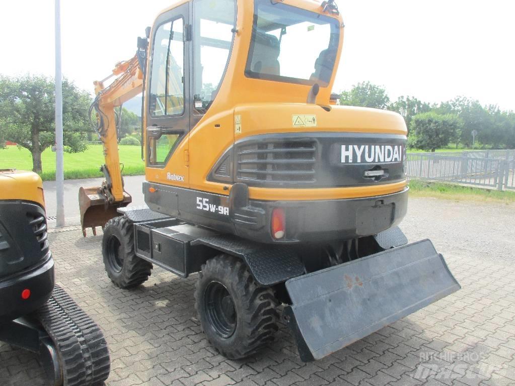 Hyundai Robex 55W-9 Pelle sur pneus