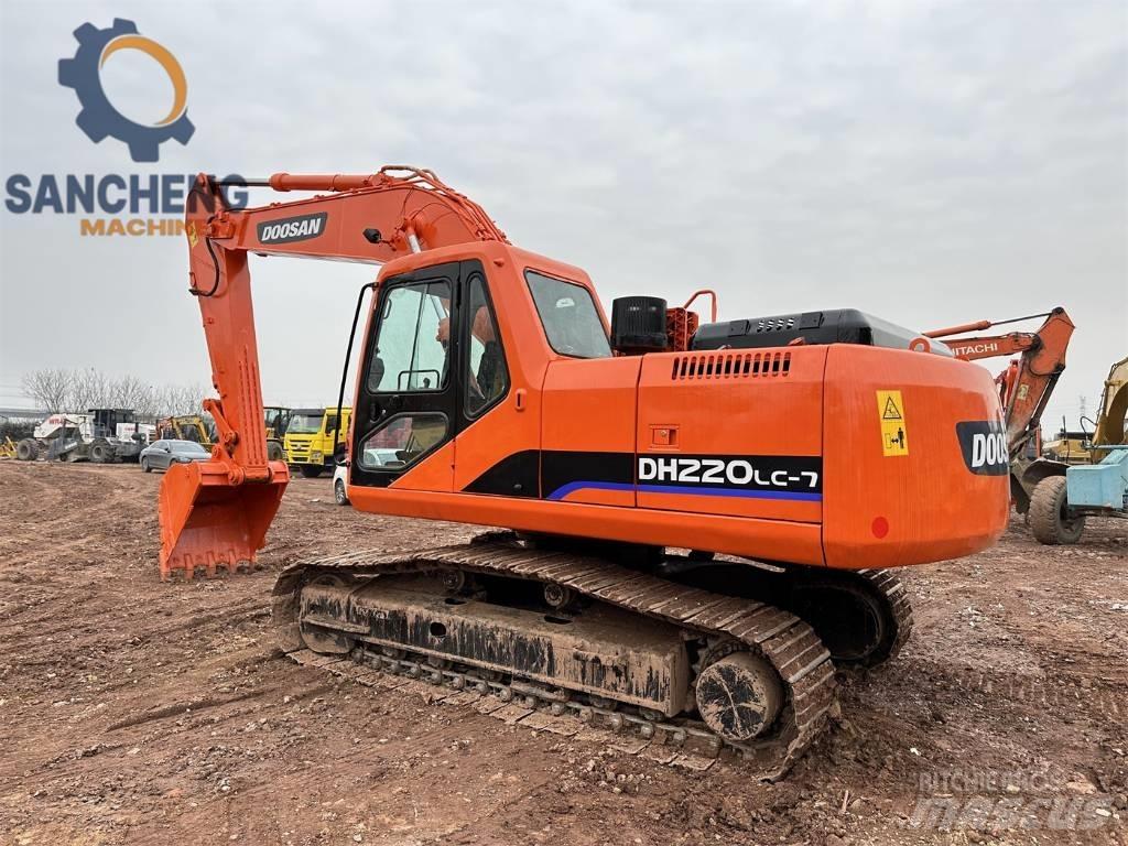 Doosan DH 220 Pelle sur chenilles