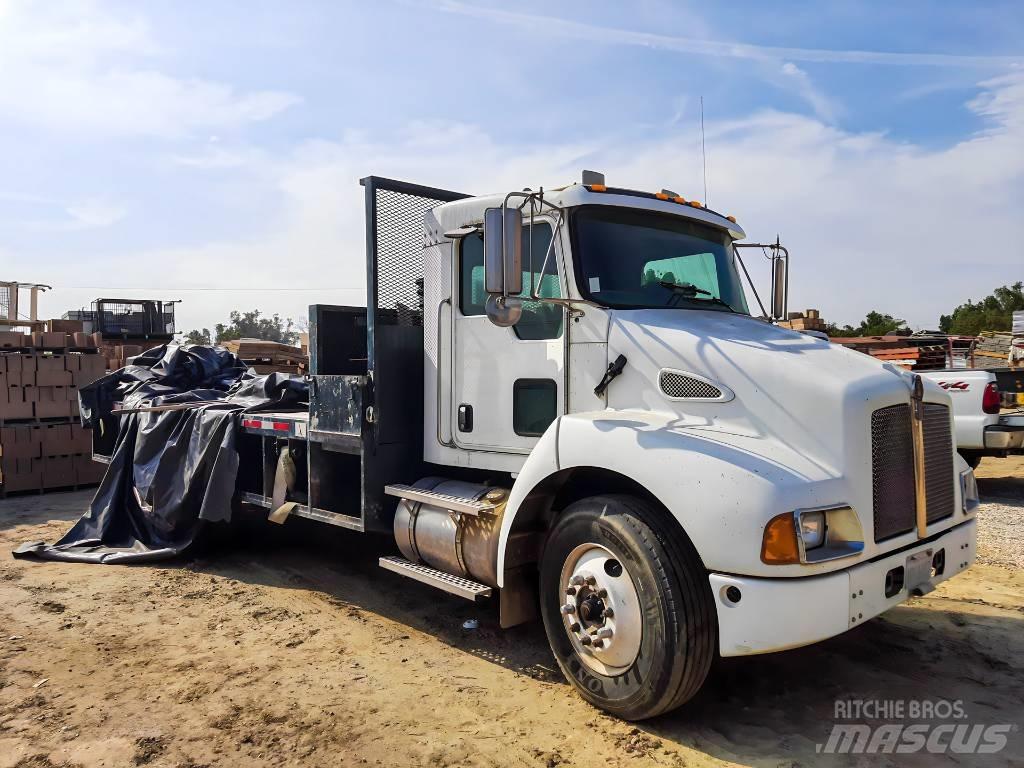 Kenworth T 300 Camion plateau