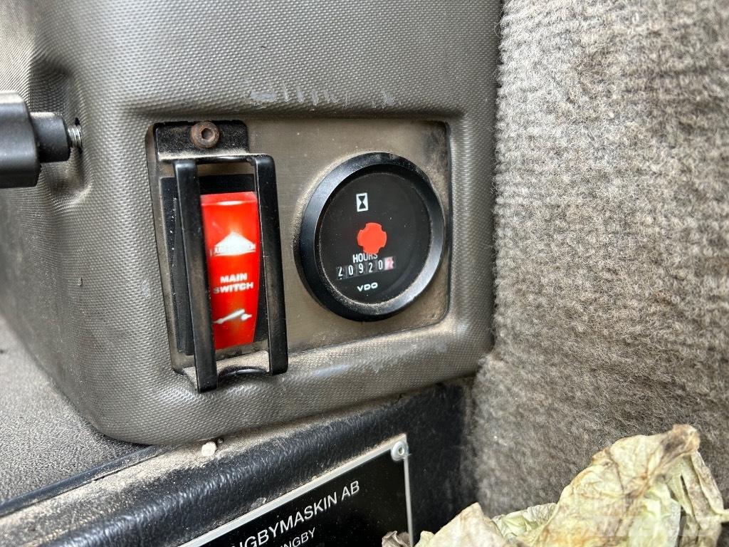 Ljungby L 15 Chargeuse sur pneus