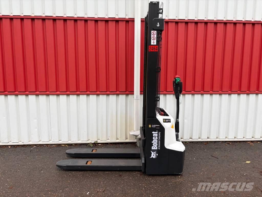 Bobcat LSM 12 N Gerbeur accompagnant