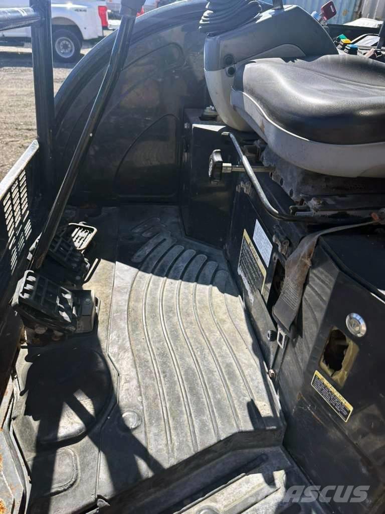 John Deere 26 G Mini pelle < 7t