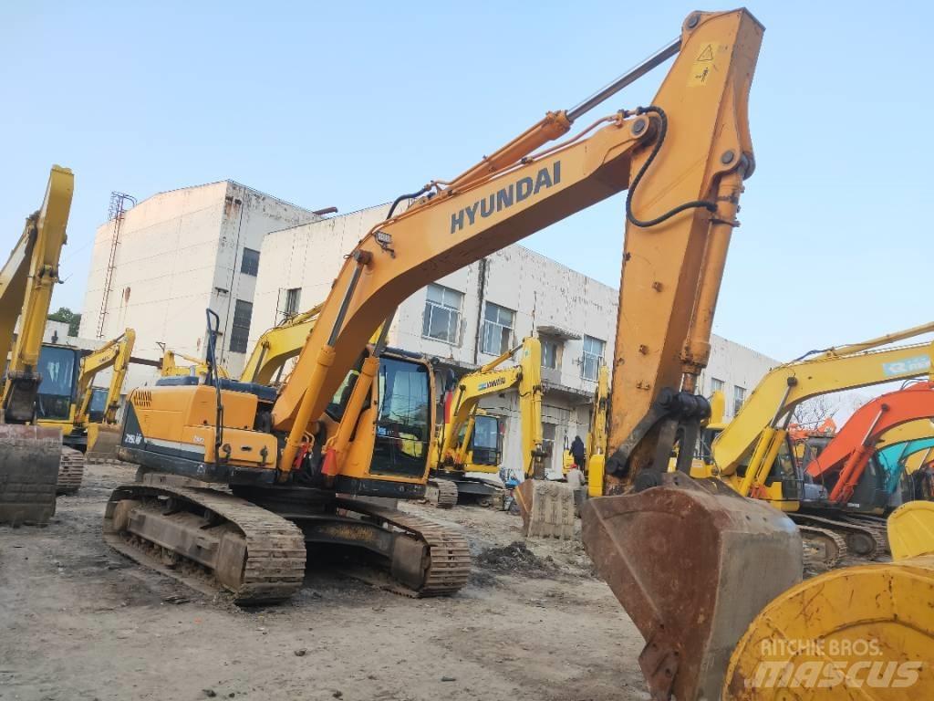 Hyundai R215-9 Pelle sur chenilles