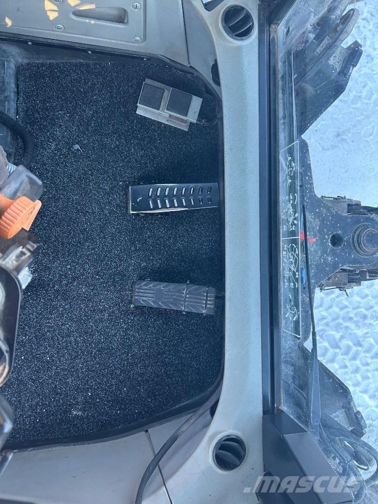 Huddig 1260 C Tractopelle