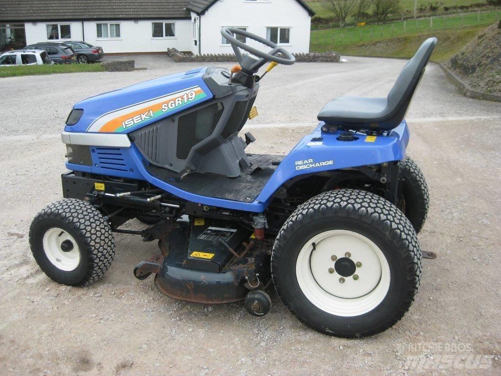 Iseki SGR 19 Tondeuses montées
