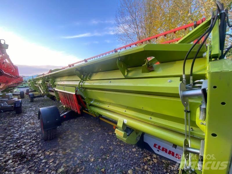 CLAAS LEXION 8600 Moissonneuse batteuse