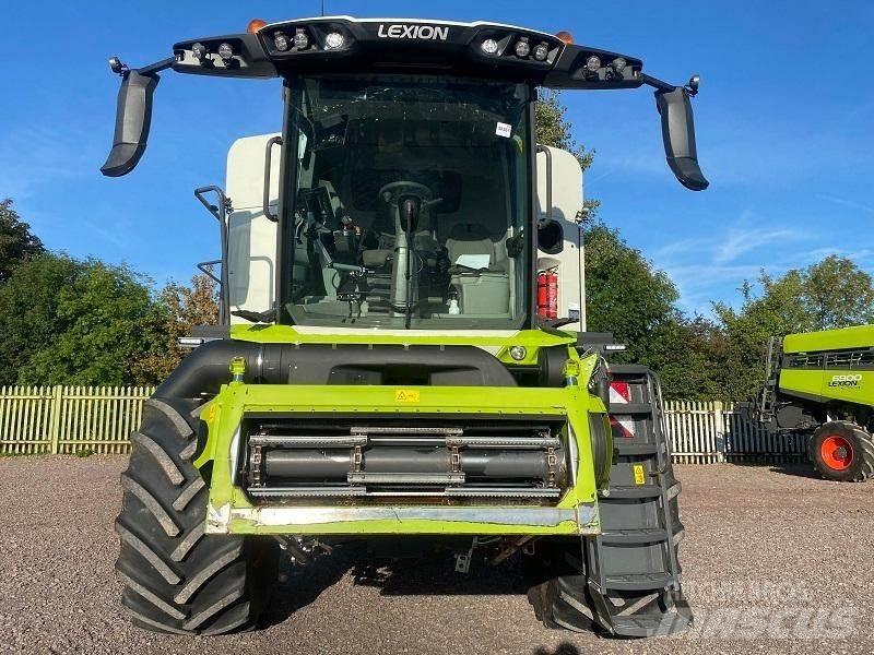 CLAAS LEXION 8600 Moissonneuse batteuse