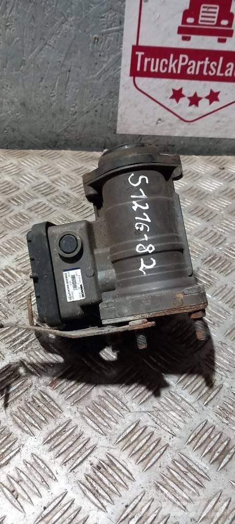 Scania R 440   1879274 Freins
