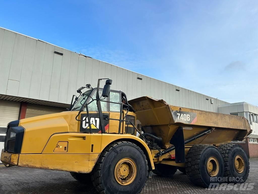 CAT 740 B Tombereau articulé
