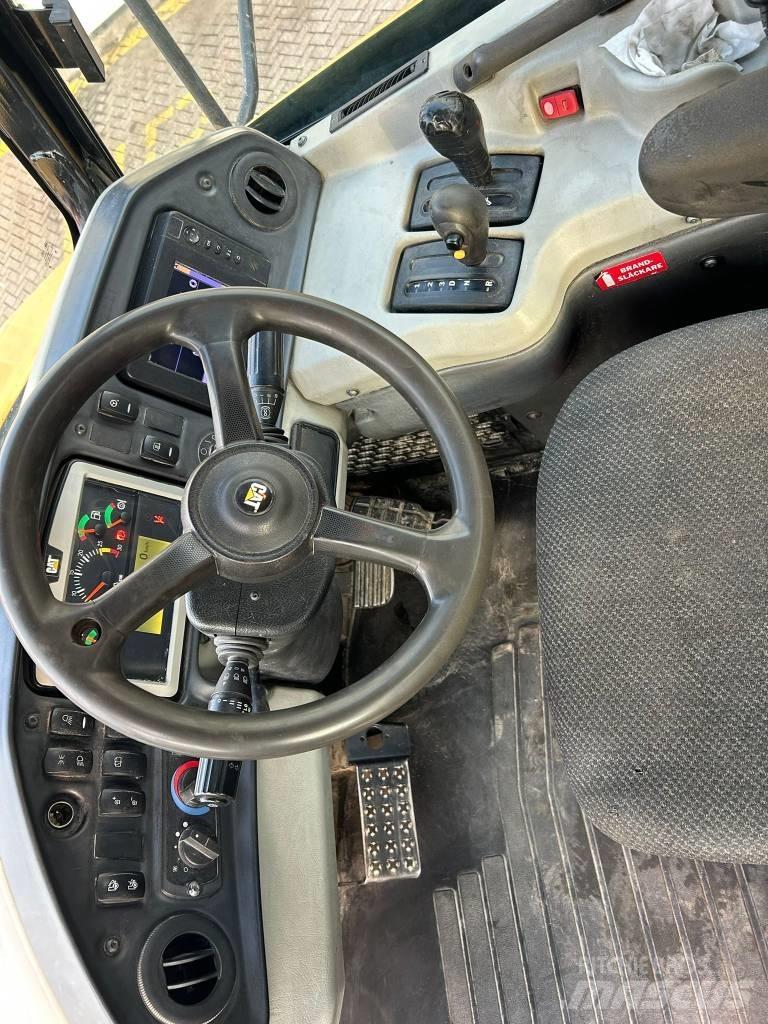 CAT 740 B Tombereau articulé