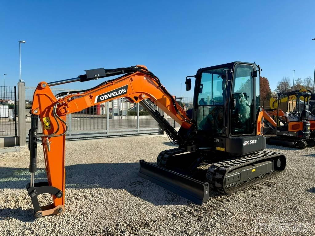 Develon DX 50 Z-7 Mini pelle < 7t
