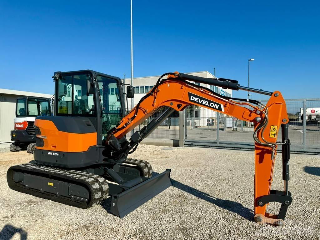Develon DX 50 Z-7 Mini pelle < 7t
