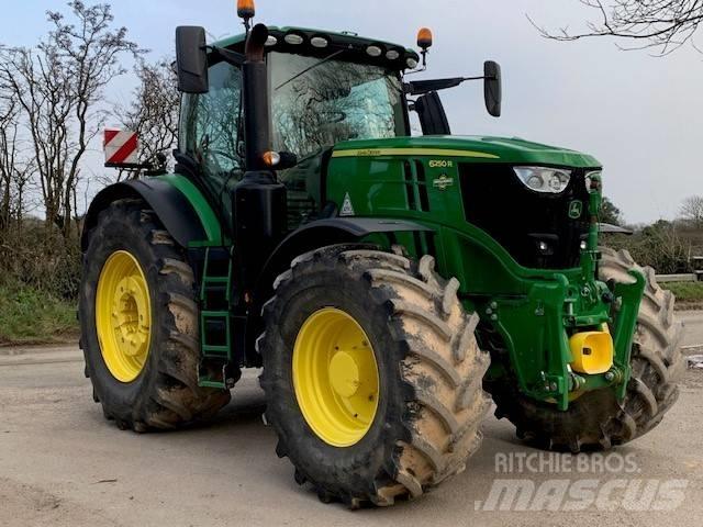John Deere 6250 R Tracteur