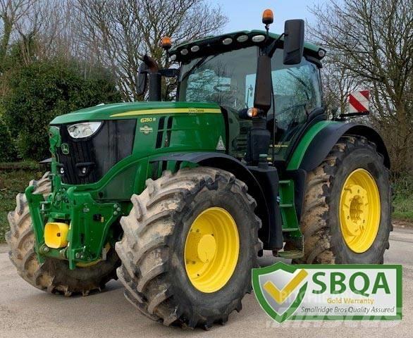 John Deere 6250 R Tracteur