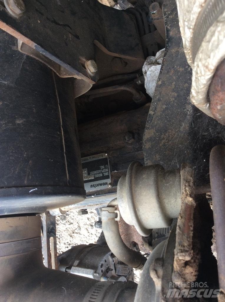 Komatsu WB 93 R Moteur