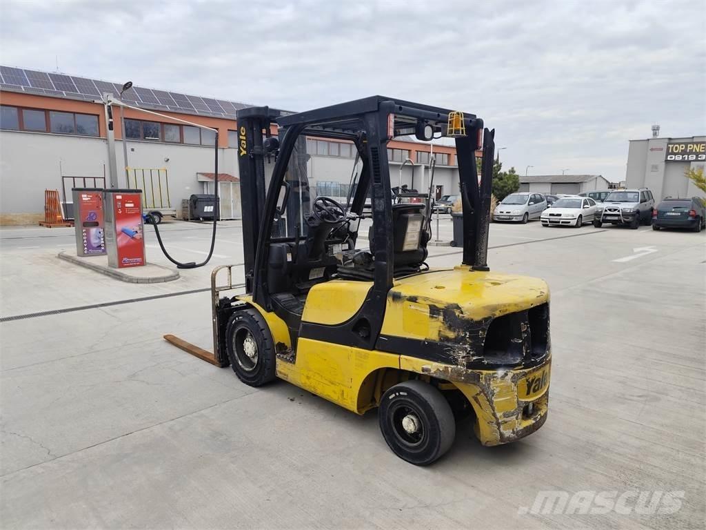 Yale GDP35VX Chariots diesel